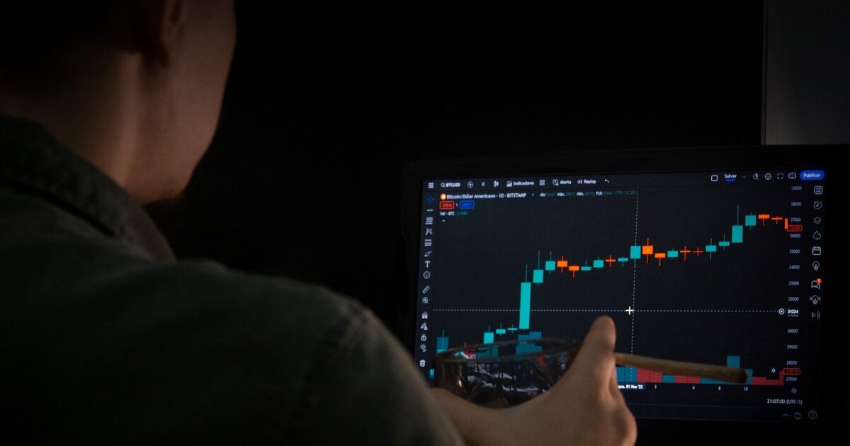 Bitcoin Price Analysis March 22, 2026: Fibonacci Levels Signal Key Decision Zone